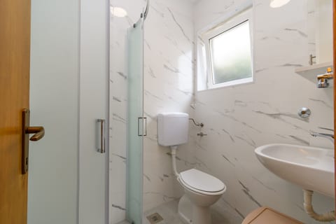 Apartments Tonia - Unit 372948-13