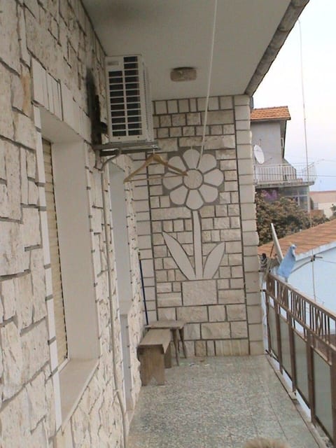 Apartment Ivy - Unit 372953-13