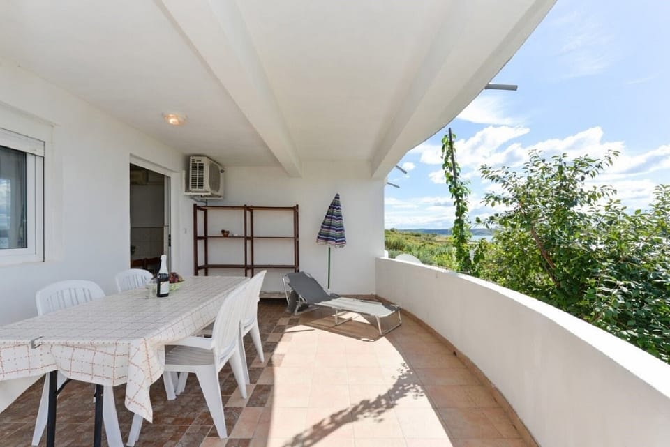 Apartments Edi - Unit 372963-13 - Croatia