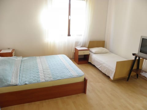 Apartment Zdrave - Unit 372981-13