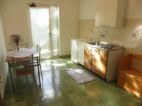 Apartment Zdrave - Unit 372981-13