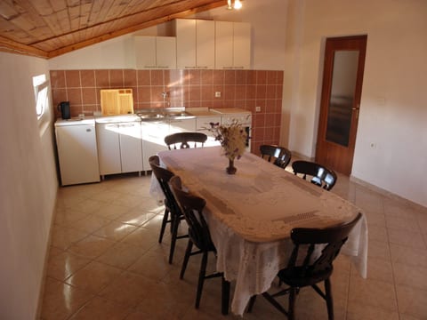 Apartment Zdrave - Unit 372983-13