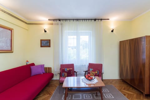 Apartment Damir - Unit 372989-13