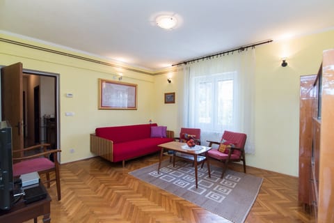 Apartment Damir - Unit 372989-13