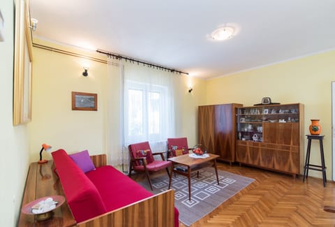 Apartment Damir - Unit 372989-13