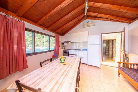 House Vinkli - Unit 373001-13