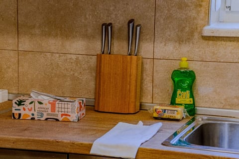 Apartment Mir - Unit 375012-13