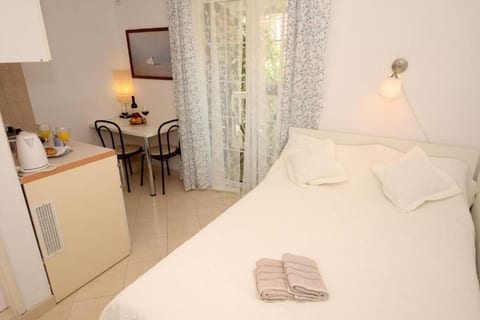 Apartments Lucky - Unit 373014-13