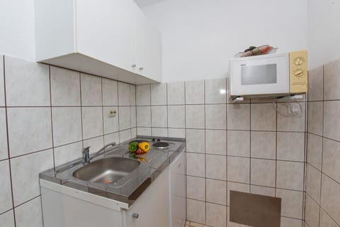 Apartment Mark - Unit 373019-13