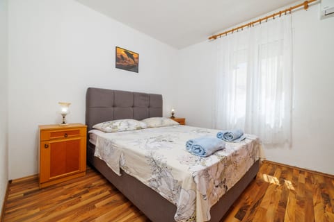 Apartment Dalibor - Unit 375467-13