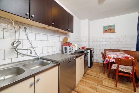 Apartment Irmica - Unit 373027-13