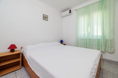 Apartment Irmica - Unit 373030-13