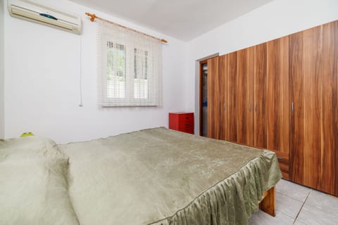Apartment Irmica - Unit 373529-13