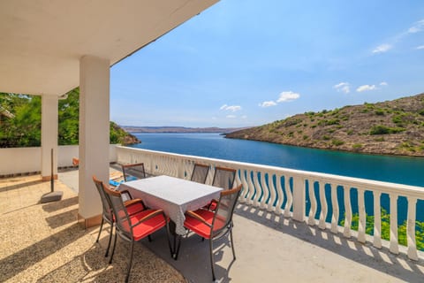 House Ivanka - Unit 373040-13