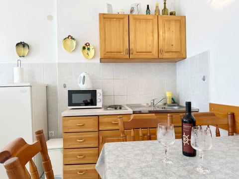 Apartments Mira - Unit 373057-13