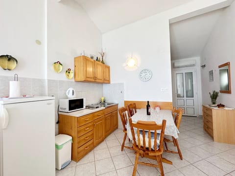 Apartments Mira - Unit 373057-13