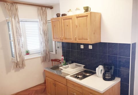 Apartment and Rooms Tomo 1 - Unit 373059-13