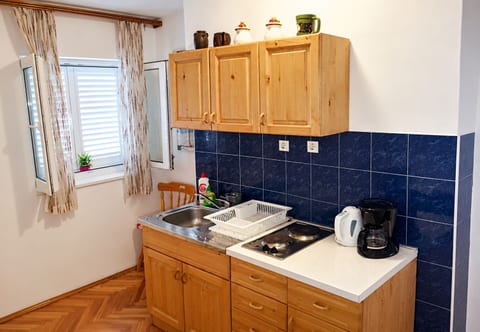 Apartment and Rooms Tomo 1 - Unit 373059-13
