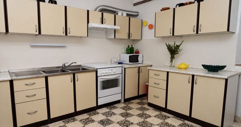 Apartment and Rooms Tomo 1 - Unit 373062-13