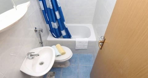Apartment and Rooms Tomo 1 - Unit 373062-13