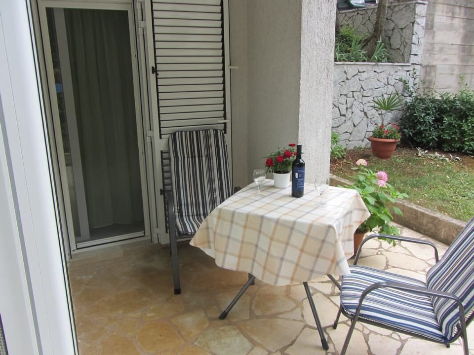 Apartment Darko - Unit 373078-13