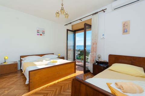 Apartments Franka - Unit 373080-13