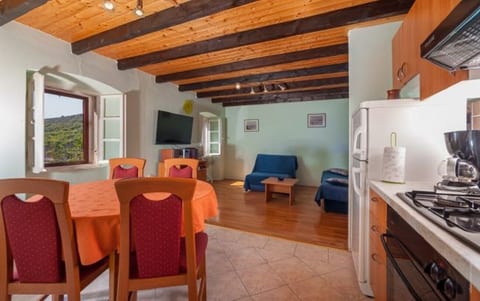 Apartment Meri - Unit 373085-13