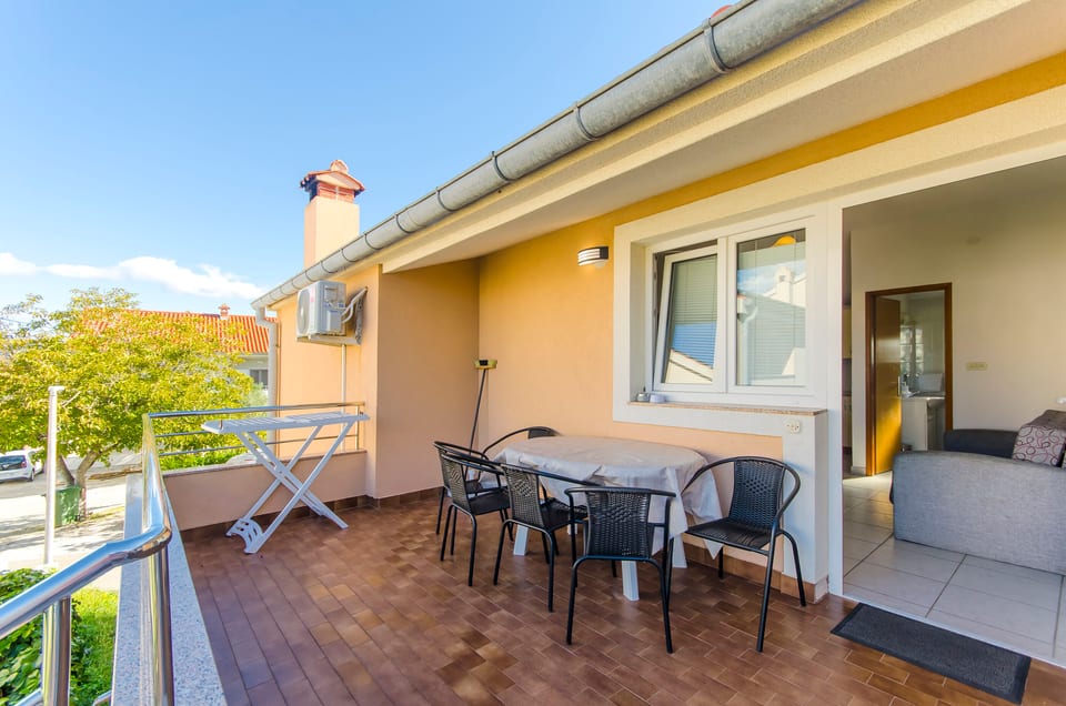 Apartments Remi - Unit 373090-13