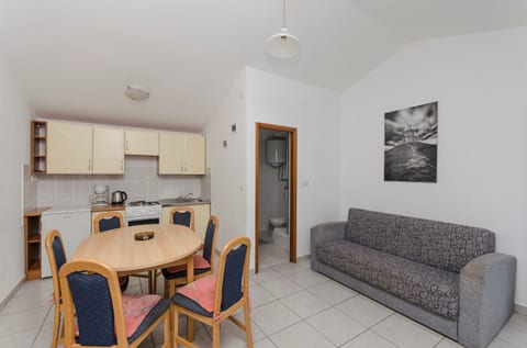 Apartments Remi - Unit 373090-13