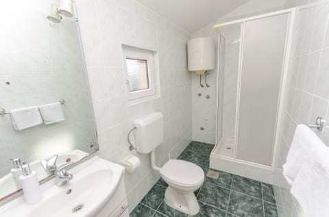 Apartments Remi - Unit 373091-13