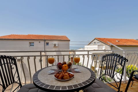 Apartment Prgo - Unit 373095-13