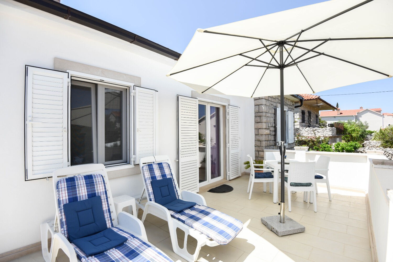 Apartment Maja - Unit 373102-13