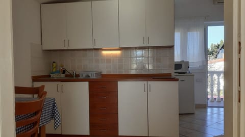 Apartment Dobri - Unit 373117-13
