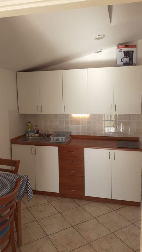 Apartment Dobri - Unit 373117-13