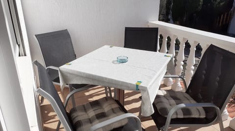 Apartment Dobri - Unit 373117-13