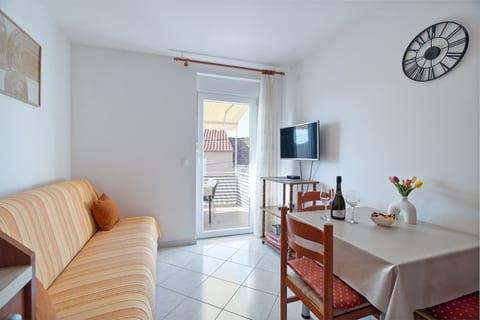 Apartments Srećko - Unit 373132-13