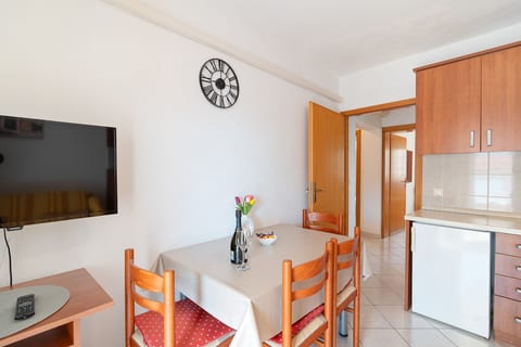 Apartments Srećko - Unit 373133-13