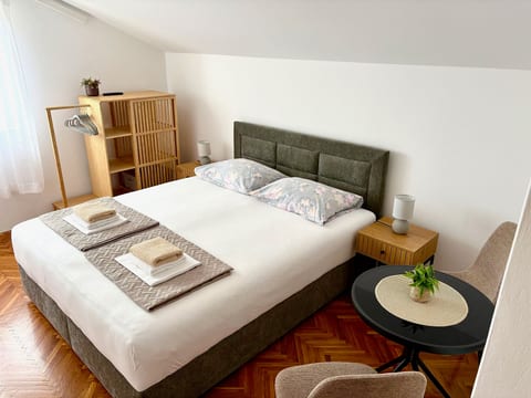 Apartments Ognjen - Unit 373138-13