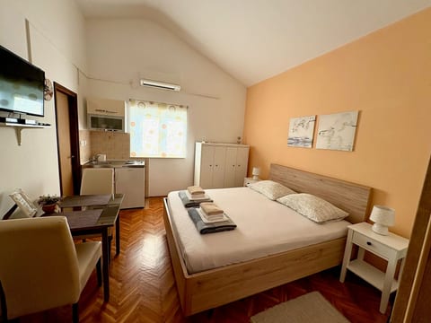 Apartments Ognjen - Unit 373451-13