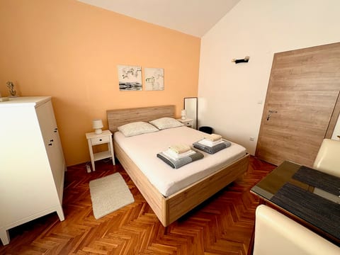 Apartments Ognjen - Unit 373451-13