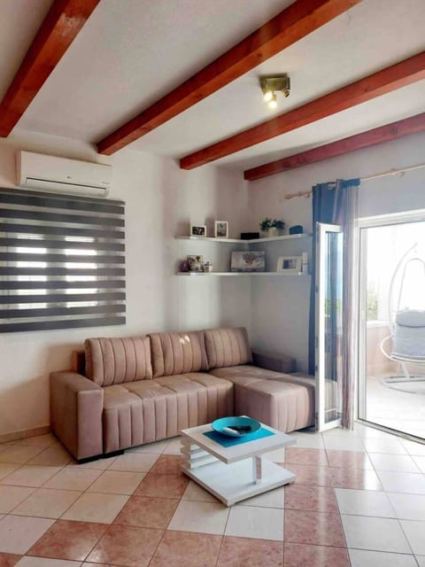 House Ita - Unit 373141-13