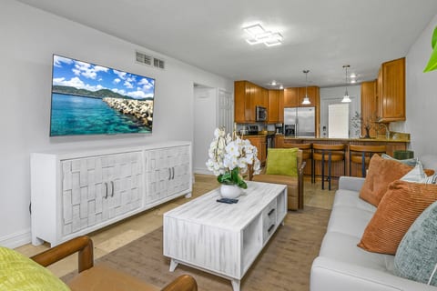 Oasis of Naples – Beach & Downtown Haven
