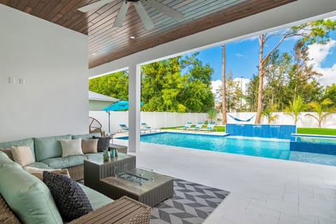 Blue Diamond Beach Home