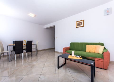 Apartment Slavica - Unit 373157-13