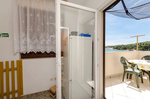 Apartment Mirni by the sea - Unit 373160-13