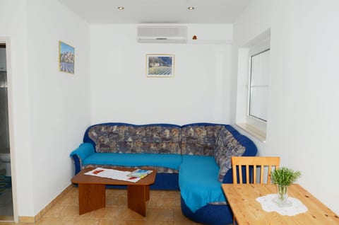 Apartments Iva - Unit 373177-13