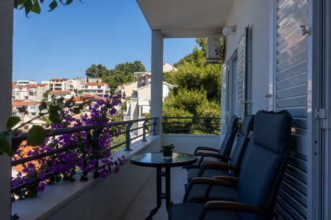 Apartments Josip - Unit 373189-13