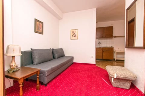 Apartments Maja - Unit 373195-13