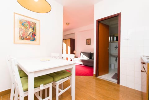 Apartments Maja - Unit 373195-13