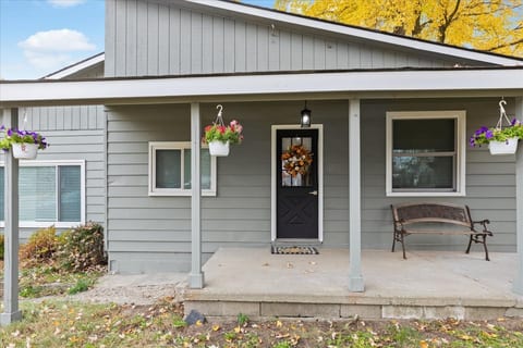 Central 3BR 2BA Orion Township